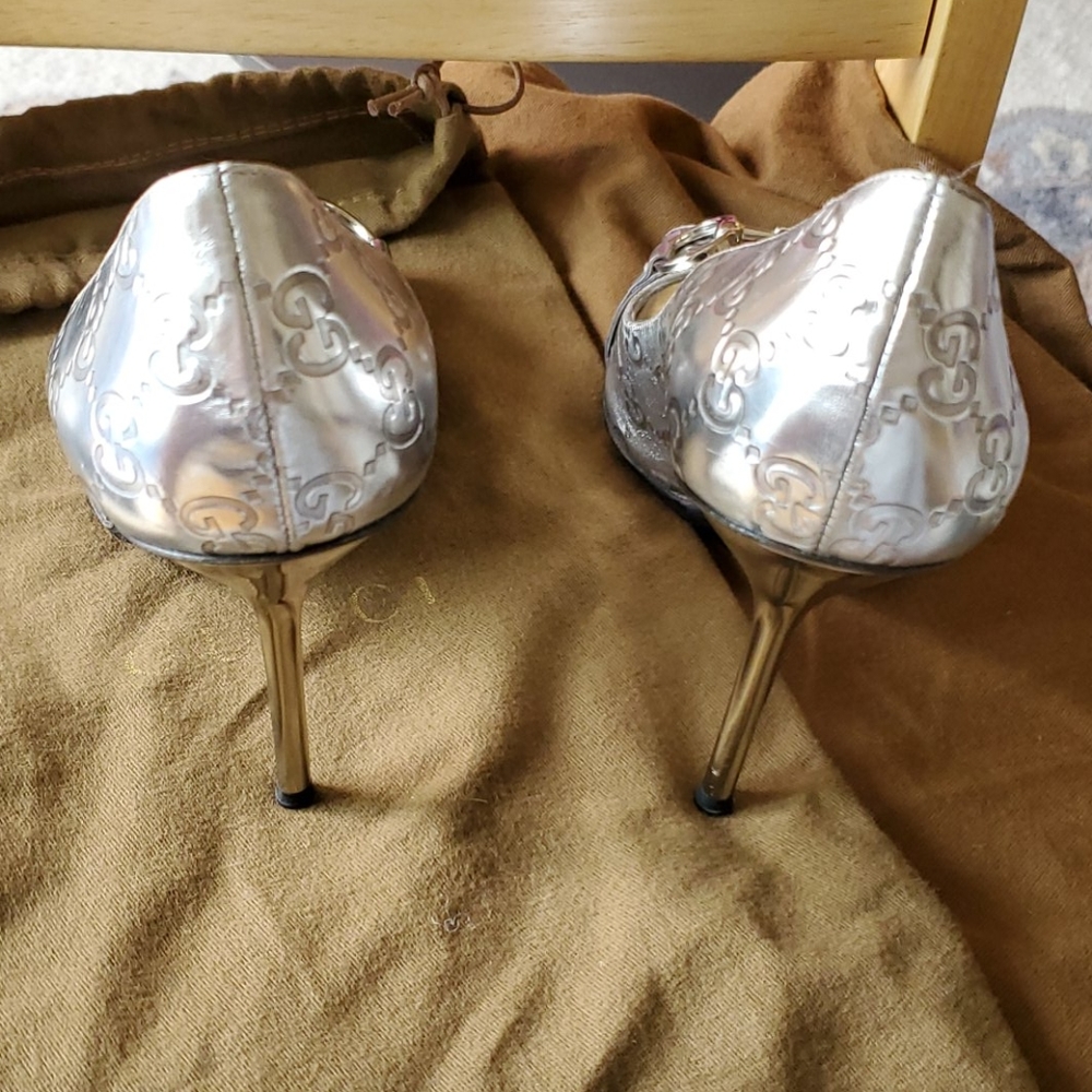 Gucci Silver GG Leather Shiny 4 inch Hill Open Toe - Picture 8 of 16